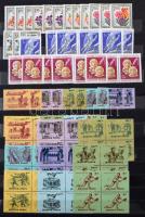 Terjedelmes és tartalmas magyar gyűjtemény hagyatékból, több évtizedes gyűjtésből 7 nagy hullámkarto...