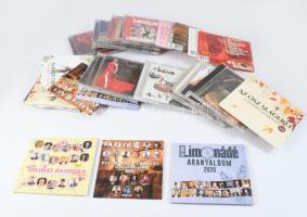 28 darab zenei CD, vegyes stílusokban.