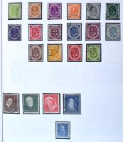 Terjedelmes és tartalmas külföldi hagyaték több évtizedes gyűjtésből 11 nagy hullámkarton ládában. O...