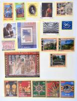 Terjedelmes és tartalmas külföldi hagyaték több évtizedes gyűjtésből 11 nagy hullámkarton ládában. O...