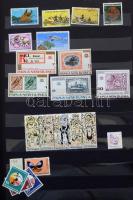 Terjedelmes és tartalmas külföldi hagyaték több évtizedes gyűjtésből 11 nagy hullámkarton ládában. O...