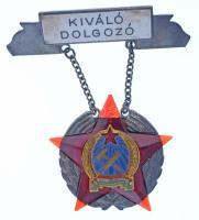 1950 k. "Babérkoszorús Kiváló Dolgozó" zománcozott fém kitüntetés, Rákosi-címerrel T:AU
H...