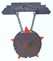 1950 k. "Babérkoszorús Kiváló Dolgozó" zománcozott fém kitüntetés, Rákosi-címerrel T:AU
H...