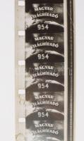 1944 Magyar Világhíradó egy adása, teljes 16mm-es eredeti filmtekercs. Benne a világháború híreivel,...