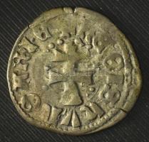 1373-1382. "szerecsenfejes" Denár Ag "I. Nagy Lajos" (0,45g) T:VF,F repedések a ...