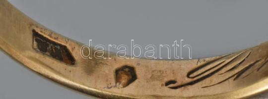 Arany (Au) karikagyűrű, 1872-1937 közötti fémjel, 14 karátos arany, 1935-ös véset, m:55, 1,92g