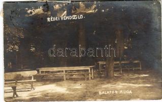 1922 Balatonaliga (Balatonvilágos), Rédei vendéglő kerthelyisége. photo