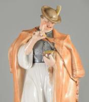 Herendi porcelán kutyáját etető juhász figura, kézzel festett, jelzett (Maugsch 1942), tolla ragaszt...