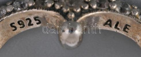 Ezüst (Ag) gyűrű Pandora jelzéssel, méret: 59, bruttó: 2,78 g