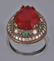 Ezüst (Ag) gyűrű szintetikus rubinnal, jelzett, méret: 56, bruttó: 10,36 g