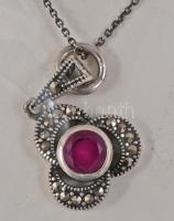 Ezüst (Ag) nyaklánc markazitos, szintetikus rubinos medállal, jelzett, h: 40-47 cm, bruttó: