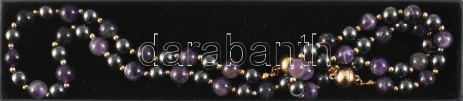 Leo Bernard nyaklánc, ametiszt és hematit szemekkel, díszdobozban