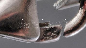 Ezüst (Ag) karkötő kövekkel, jelzett, h: 18-21,5 cm, bruttó: 8,1 g