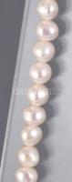 Tenyésztett gyöngy karkötő ezüst kapoccsal, h: 18 cm