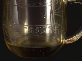 1942 Csiszolt mintás pohár, hitelesített, m: 9,5 cm