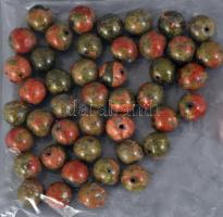 Csiszolt unakit gyöngyök, 44 db