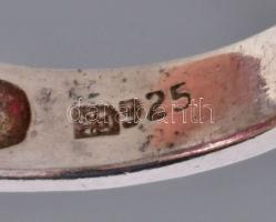 Ezüst (Ag) gyűrű kővel, jelzett, kövön kisebb sérülés, méret: 52, bruttó: 7 g