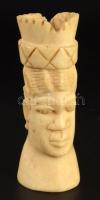 Antik afrikai faragott csont figura, m: 10 cm