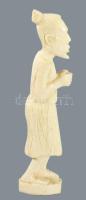 Antik afrikai faragott csont figura, cca 1900, m: 14 cm