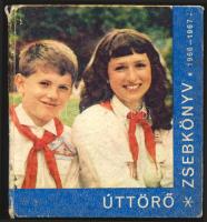 1966 Úttörő zsebkönyv 1966-1967, Ifjúsági Lapkiadó Vállalat, 143p