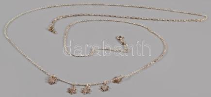 Ezüst (Ag) hosszú nyaklánc, charmokkal, 925 ezrelékes, jelzett, h: 92 cm, 8,1g