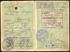 1930 Magyar Királyság által kiállított fényképes útlevél Lukcsics Pálné részére, csehszlovák vízumok...