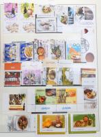 Europa CEPT gyűjtemény 1990-1992 + 2003-2005 előnyomott albumlapokon, rugós borítóban (Mi EUR 1.960....