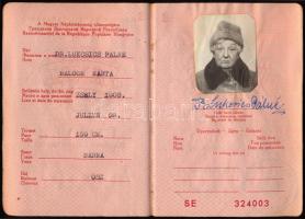 1975 Magyar Népköztársaság által kiállított fényképes útlevél Lukcsics Pálné részére