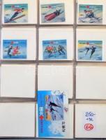 3 dimenziós bélyegek és blokkok tétel gyűrűs berakóban, 156 db bélyeg sorokkal + 18 db blokk