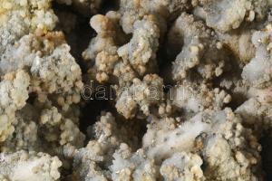 Nagyméretű ásványtelep, 30x24 cm