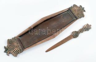 Iparművész levélbontó, tartóján, h: 30 cm