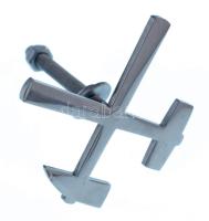 DN Bányászjelképet (bányászkalapács és bányászék) formáló, hátoldalán csavaros fém jelvény (75x75mm) T:AU