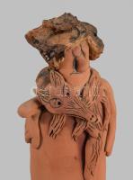 Vertel József (1922-1993): Nő prémmel. Jelzett, hibátlan, m: 20 cm