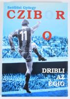 Szöllősi György: Czibor. Dribli az égig. Sárbogárd, 1997, Print City. Gazdag képanyaggal illusztrált. Kiadói papírkötés.