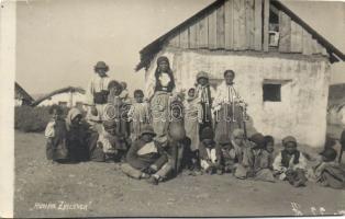 Romanian Gypsies photo