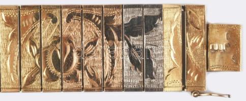 cca 1920 Arany (Au) karkötő, sárga-, rozé- és fehérarany elemekből, jelzett, 1902-1937 közötti behoz...