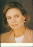 Marthe Keller (1945-) svájci színésznő autográf aláírása és sorai őt ábrázoló képen, 15x10,5 cm / Au...