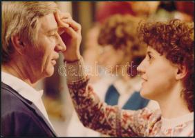 Siegfried Rauch (1932-2018) német színész autográf aláírása és sorai őt ábrázoló fotón, 10,5x15 cm /...