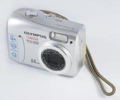 Olympus Camedia C-370 fényképezőgép, tokban