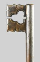 Kamaráskulcs, Mária Terézia (1740-80) és II. József (1780-90), "csillag" jellel a kulcstol...