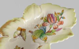 Herendi Viktória mintás levél alakú tálka, jelzett, kopott, 15x9 cm