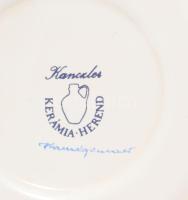 4 darabos magyar porcelán tétel, közte Herendi plasztikus virág, pattogzással