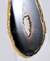Aranyozott foglalatban achát csiszolat, h: 5,5 cm