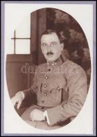 cca 1916 Magyar katonai kerékpárosok különleges vasúti sínen használható segédfelszereléssel, unikál...