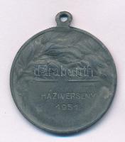 1951. Zn sakk díjérem füllel, "Háziverseny 1951" gravírozással, "Ludvig" gyártói...