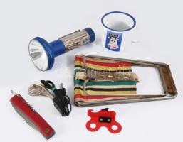 Vegyes retro szovjet kemping tétel, forraló, bicska, szék pohár, stb.