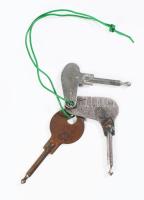 3 darab old timer motor gyújtáskulcs