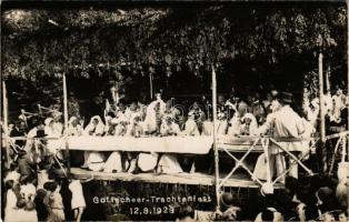 1928 Kocevje, Kocevsko, Gottschee; Gottscheer-Trachtenfest 12. 8. 1928. / folk festival. Fotograf Jo...