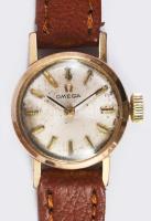 Omega női karóra, mechanikus, működik, foltos számlap, d: 18mm