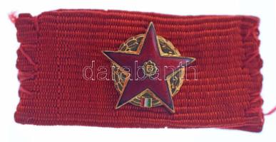 1957. "Vörös Csillag Érdemrend" aranyozott, zománcozott bronz kitüntetés miniatűrje szalagsávval (14mm) T:AU Hungary 1957. "Order of The Red Star" gilt, enamelled bronze miniature decoration, with ribbon (14mm) C:AU NMK 611.